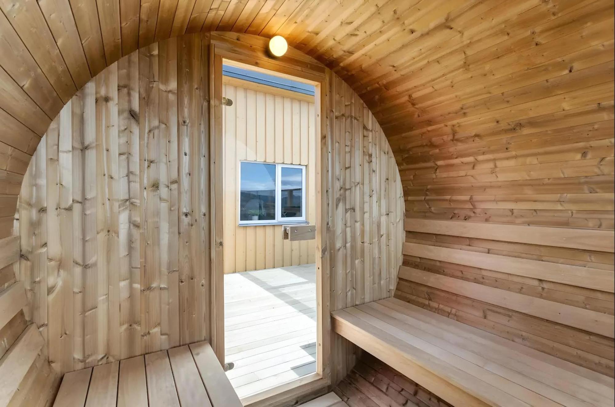 Cozy Cabin With Hot Tub & Sauna - Ultimate Retreat Veithilundur Exterior photo